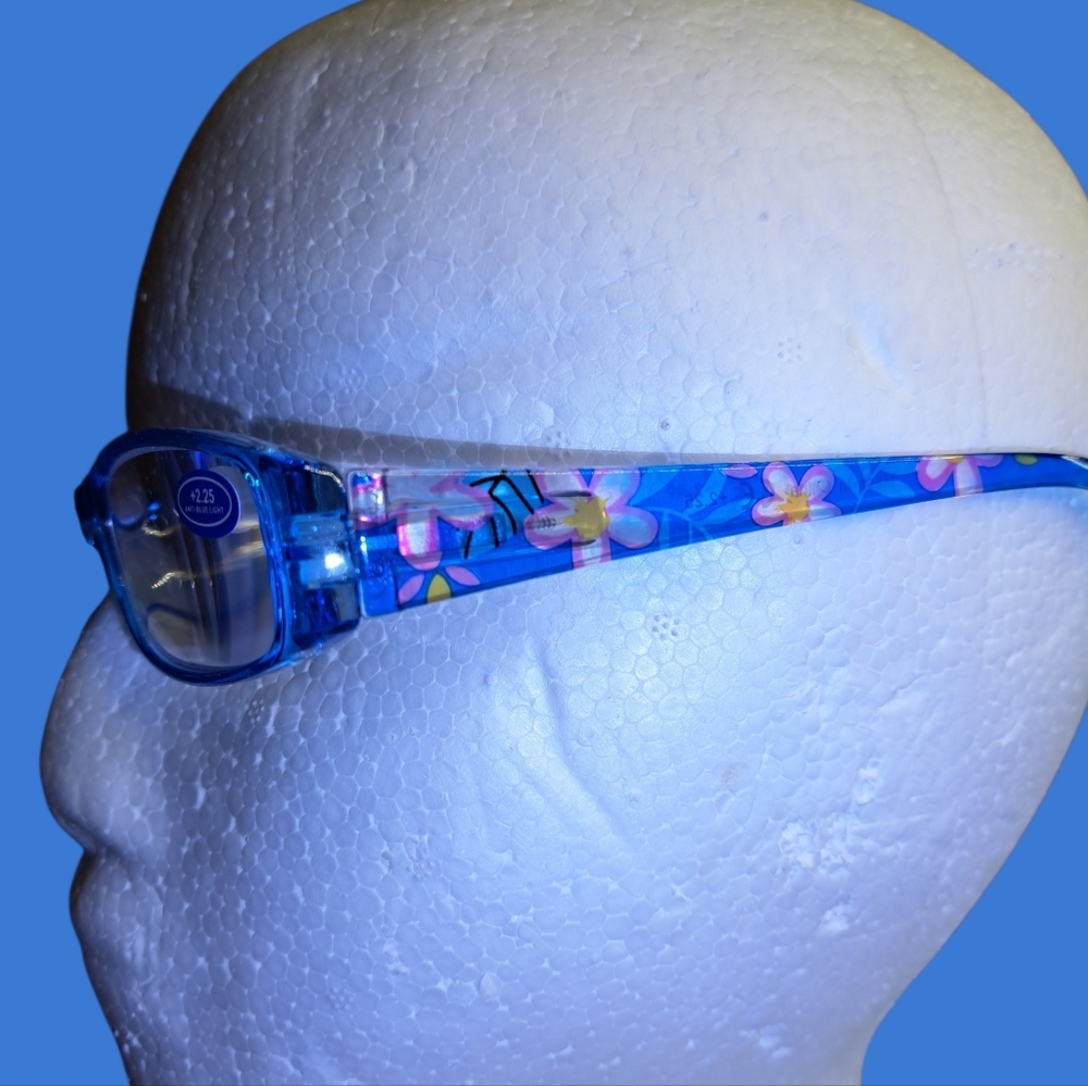 2:25 Beautiful Floral Reading Glasses